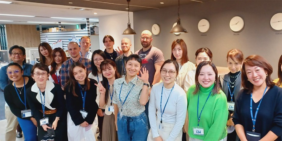 Multilingual staff will support you until enrollment